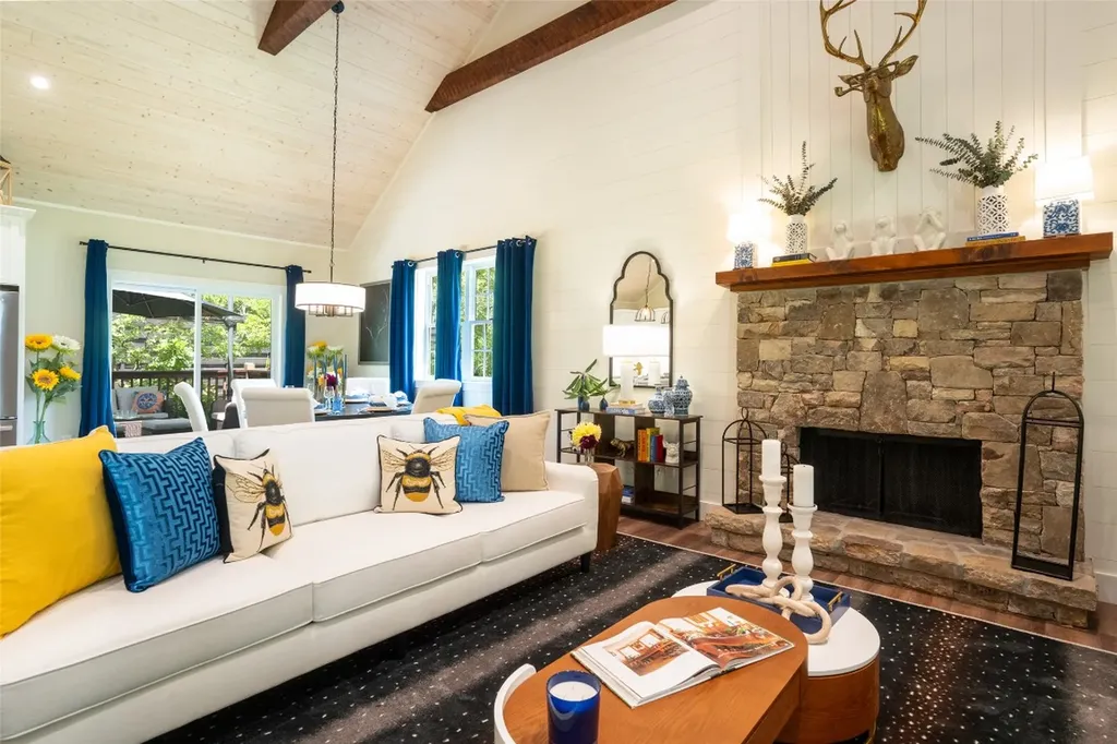 39 Jackson Drive Highlands NC 28741