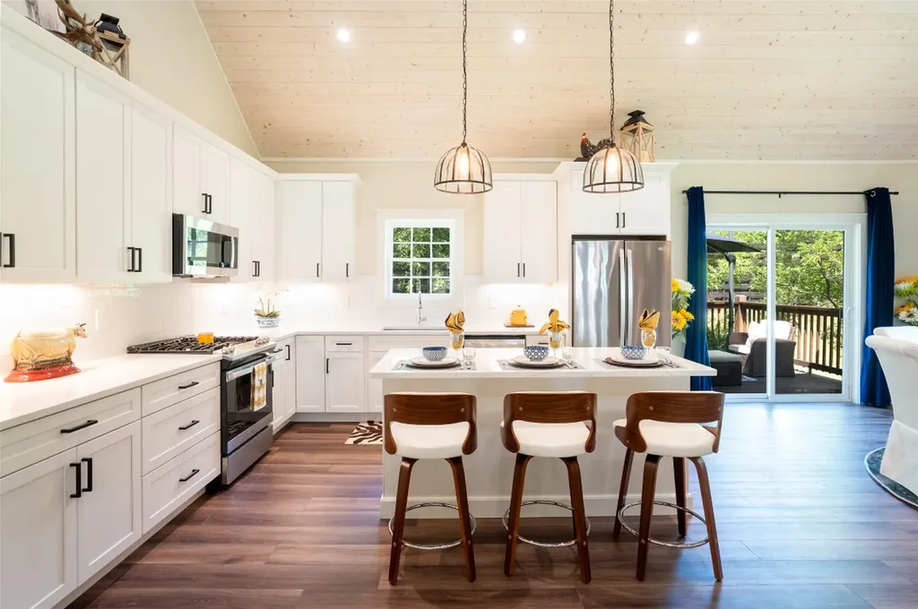 39 Jackson Drive Highlands NC 28741