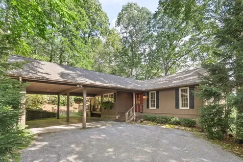 69 Homer Potts Road Highlands NC 28741