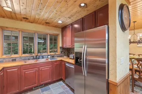 69 Homer Potts Road Highlands NC 28741