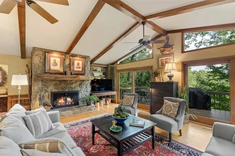 69 Homer Potts Road Highlands NC 28741