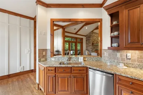 462 Birchwood Drive Highlands NC 28741