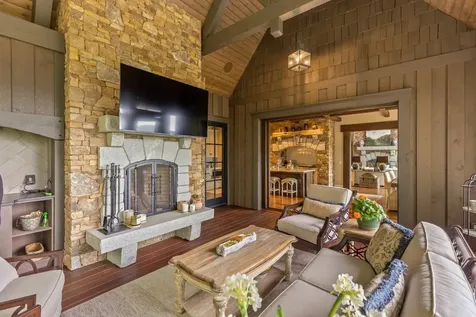 39 Firesong Lane Glenville NC 28736