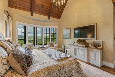 39 Firesong Lane Glenville NC 28736