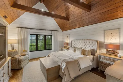 39 Firesong Lane Glenville NC 28736