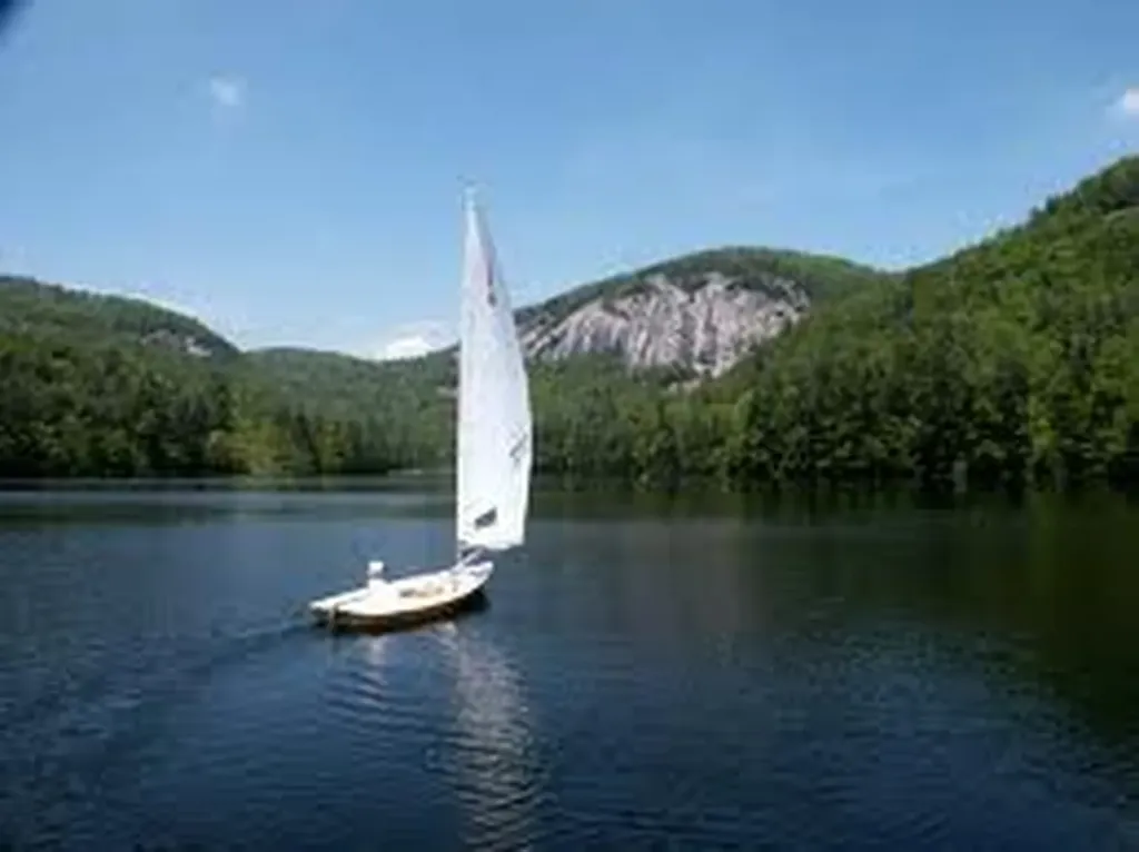 162 Sunrise Court Sapphire NC 28774