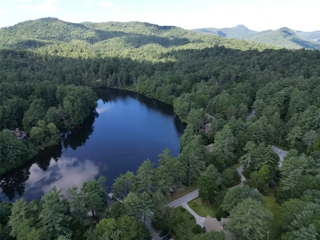 162 Sunrise Court Sapphire NC 28774