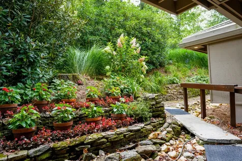 4 Woodland Lane Highlands NC 28741