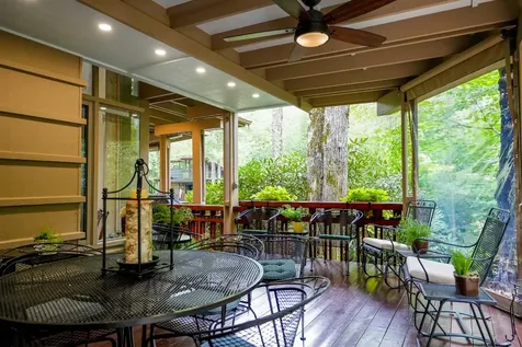 4 Woodland Lane Highlands NC 28741