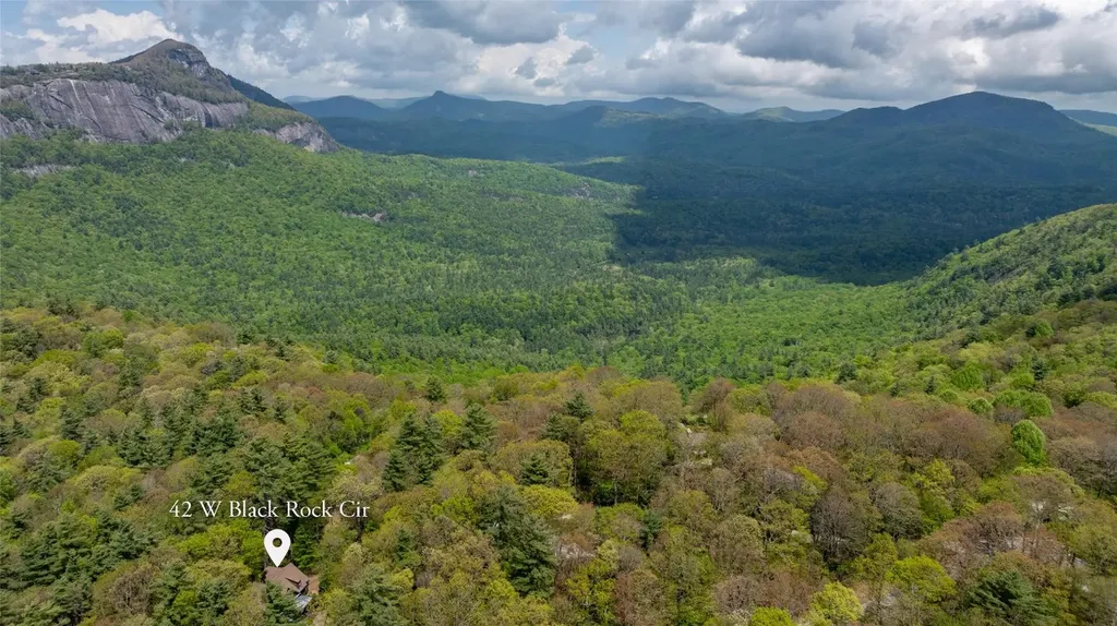 42 W Black Rock Circle Highlands NC 28741