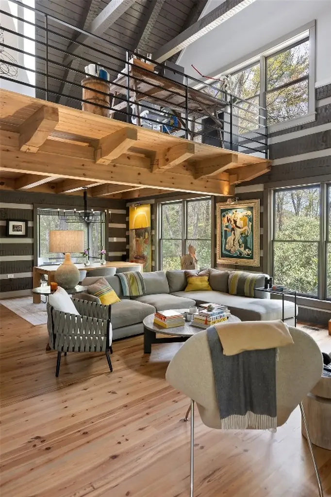 42 W Black Rock Circle Highlands NC 28741