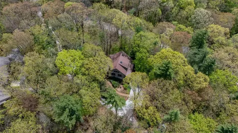 42 W Black Rock Circle Highlands NC 28741