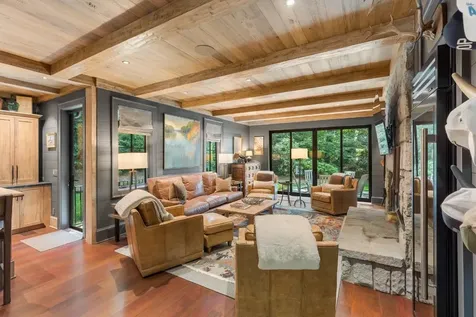 15 Cozy Cottage Lane Cashiers NC 28717