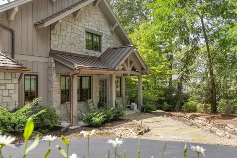 15 Cozy Cottage Lane Cashiers NC 28717