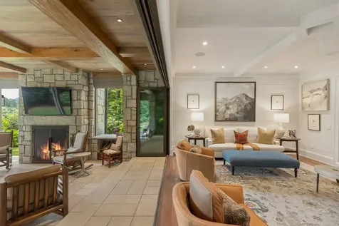 15 Cozy Cottage Lane Cashiers NC 28717