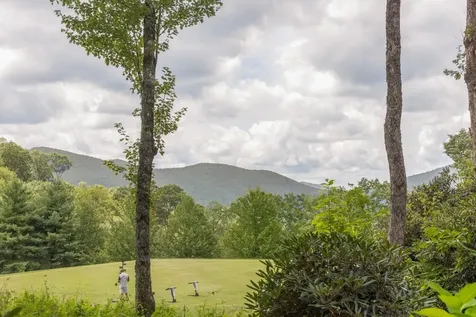 15 Cozy Cottage Lane Cashiers NC 28717