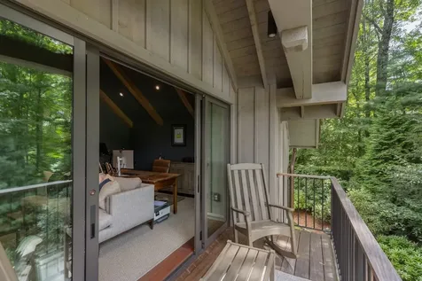 15 Cozy Cottage Lane Cashiers NC 28717