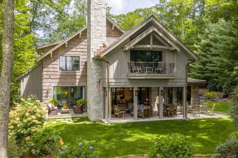 15 Cozy Cottage Lane Cashiers NC 28717