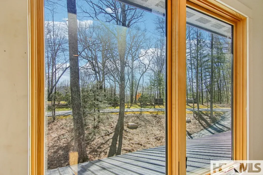 365 Cherokee Circle Lake Toxaway NC 28747