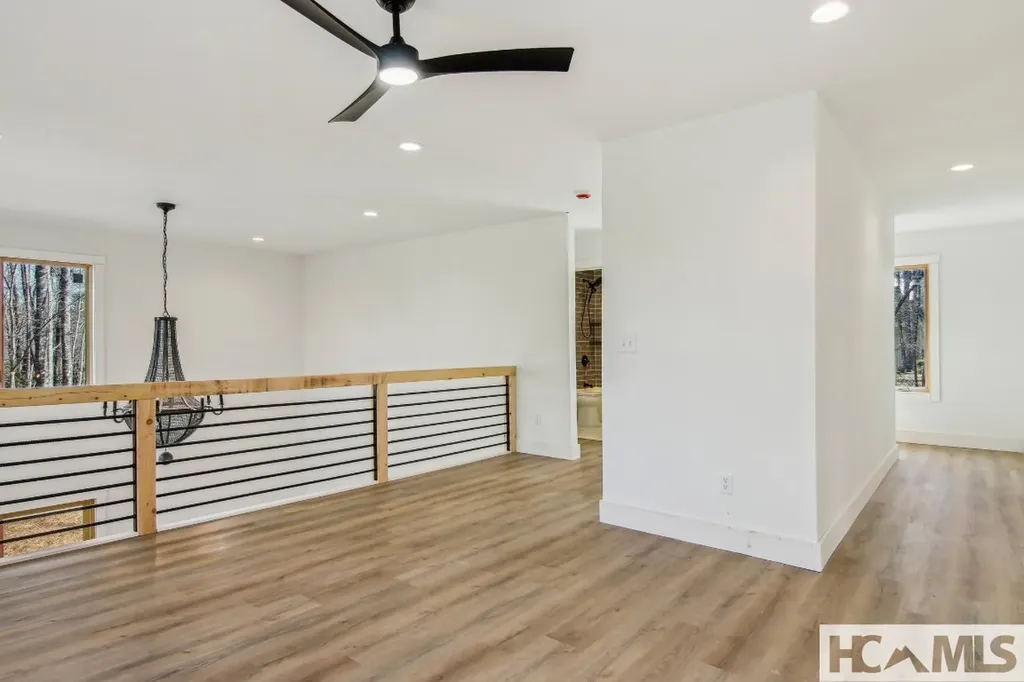 365 Cherokee Circle Lake Toxaway NC 28747