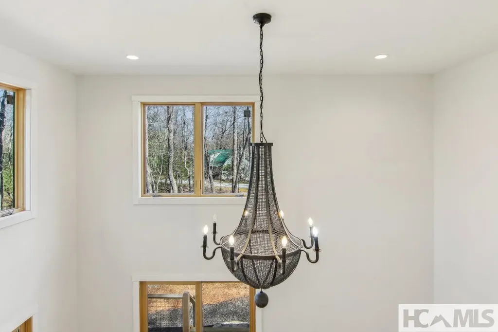 365 Cherokee Circle Lake Toxaway NC 28747