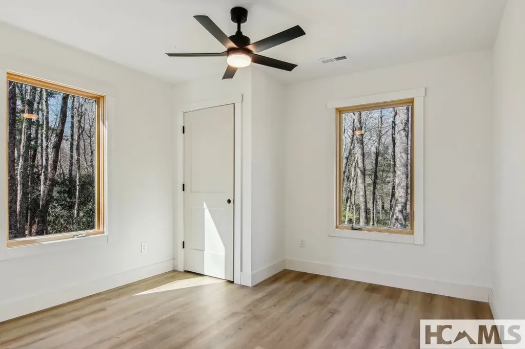 365 Cherokee Circle Lake Toxaway NC 28747