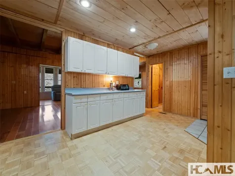 140 Hangin Dog Lane Lake Toxaway NC 28747