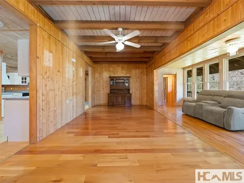 140 Hangin Dog Lane Lake Toxaway NC 28747