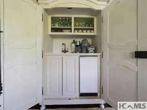 13084 Canada Road Tuckasegee NC 28783