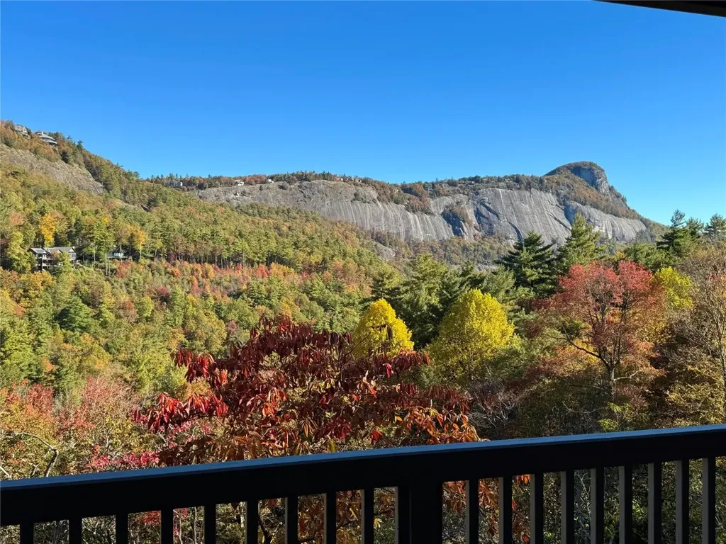 2130 Falcon Ridge Highlands NC 28741