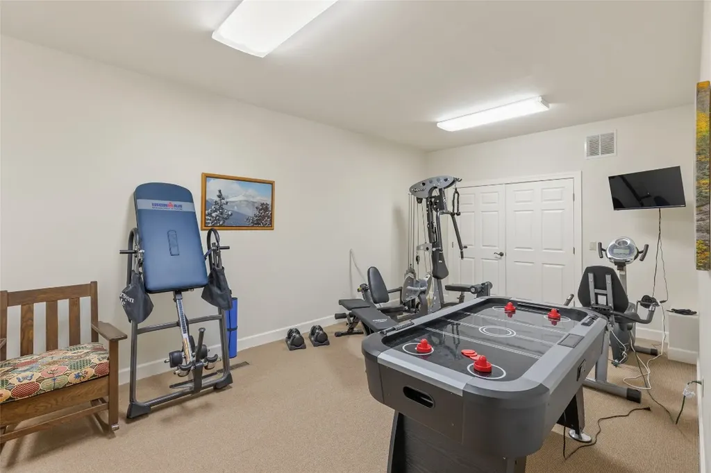 2130 Falcon Ridge Highlands NC 28741