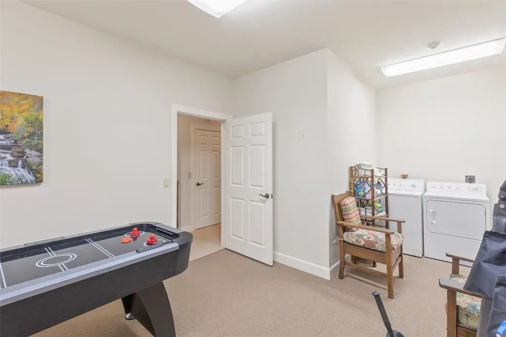 2130 Falcon Ridge Highlands NC 28741