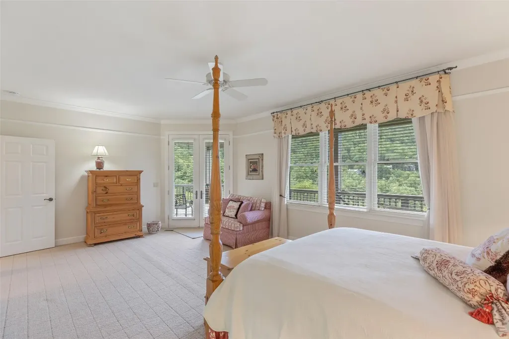 2130 Falcon Ridge Highlands NC 28741