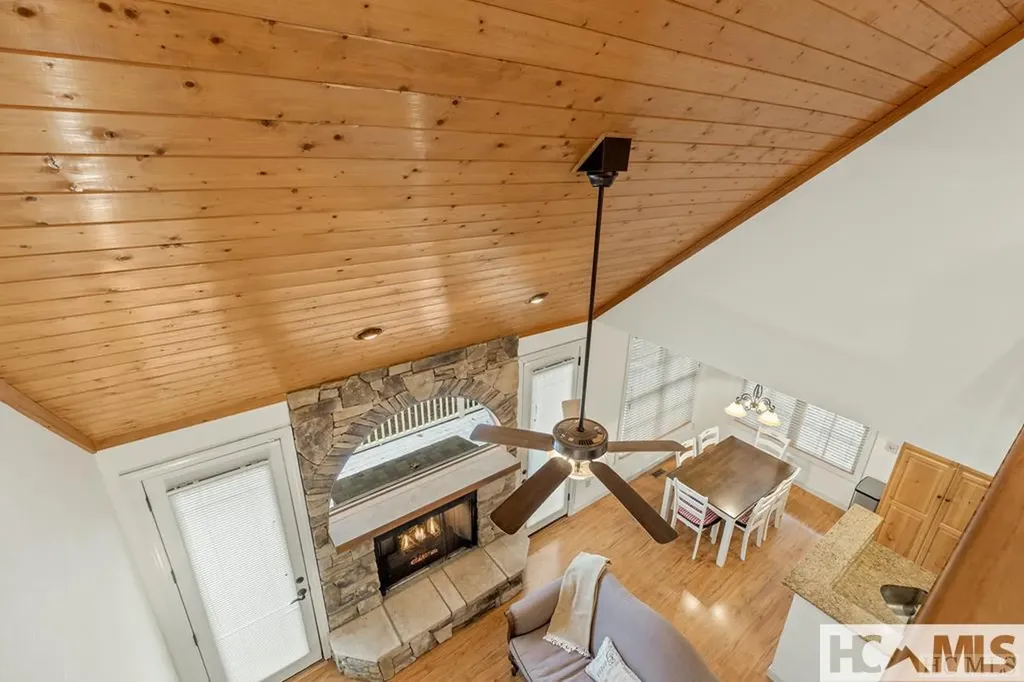 252 Sourwood Court Sapphire NC 28774