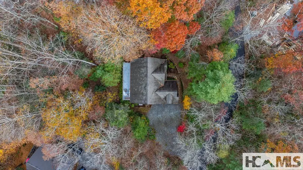 252 Sourwood Court Sapphire NC 28774