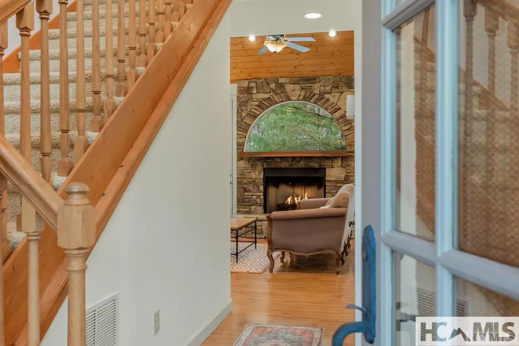 252 Sourwood Court Sapphire NC 28774