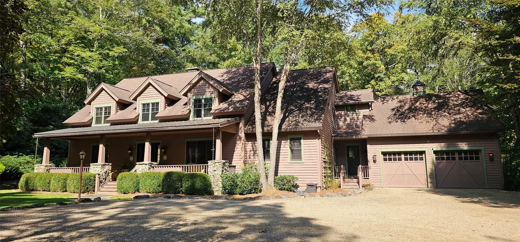 275 West Club Boulevard Lake Toxaway NC 28747