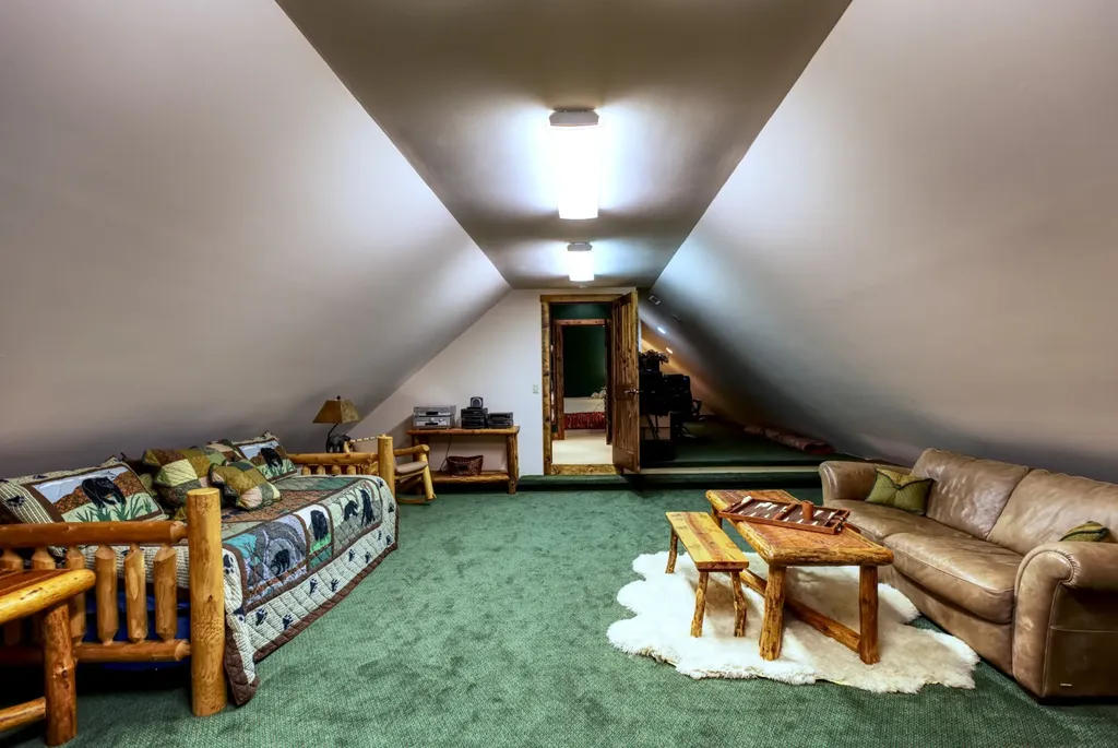 275 West Club Boulevard Lake Toxaway NC 28747