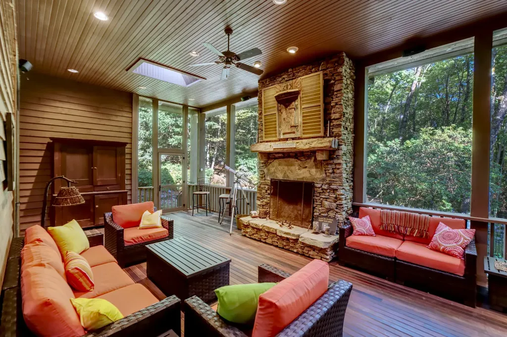 275 West Club Boulevard Lake Toxaway NC 28747