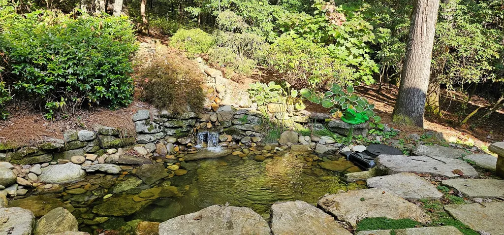 275 West Club Boulevard Lake Toxaway NC 28747