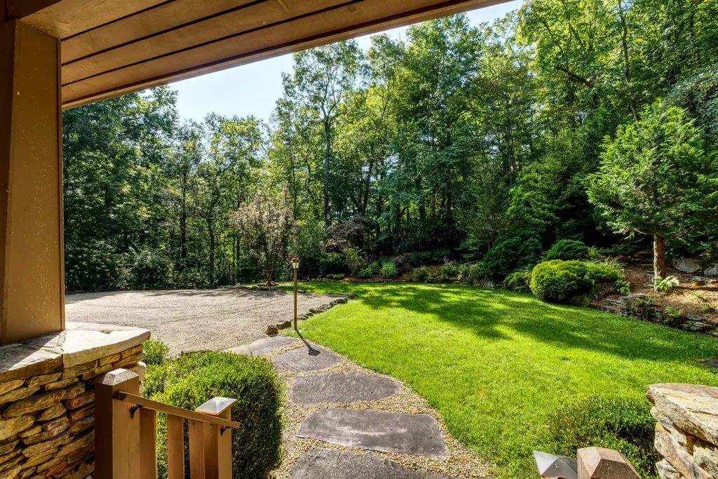 275 West Club Boulevard Lake Toxaway NC 28747