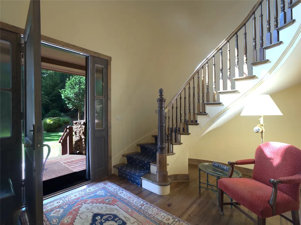 275 West Club Boulevard Lake Toxaway NC 28747