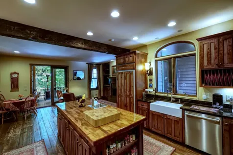 275 West Club Boulevard Lake Toxaway NC 28747