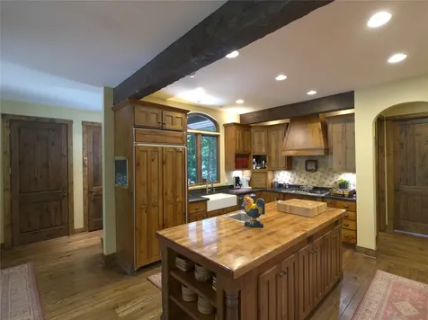 275 West Club Boulevard Lake Toxaway NC 28747