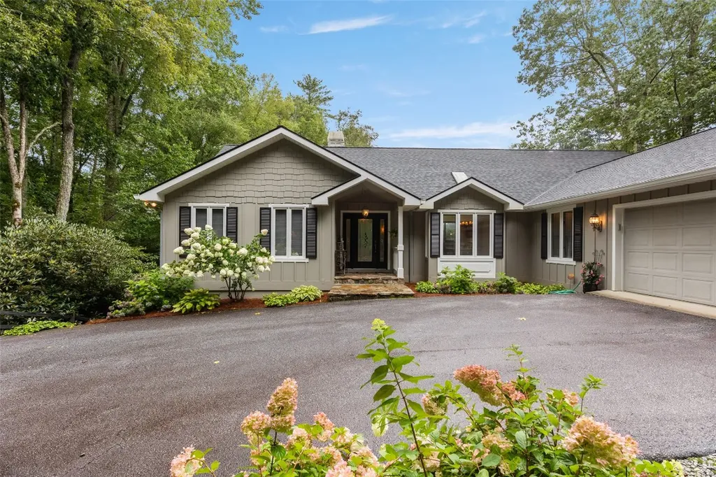 63 Rocky Ridge Road Highlands NC 28741