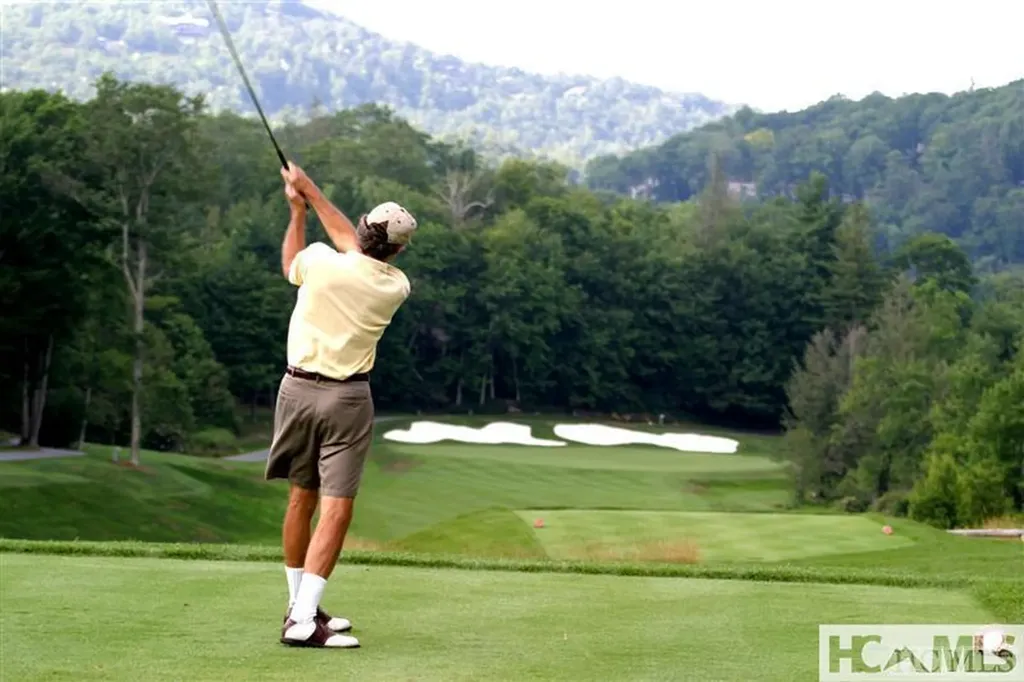 Lot277 Crescent Trail Highlands NC 28741