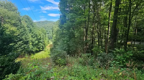 17 Moon Time Drive Cullowhee NC 28723