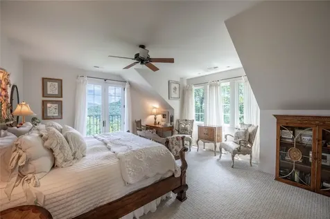 272 Long Way Road Sapphire NC 28774