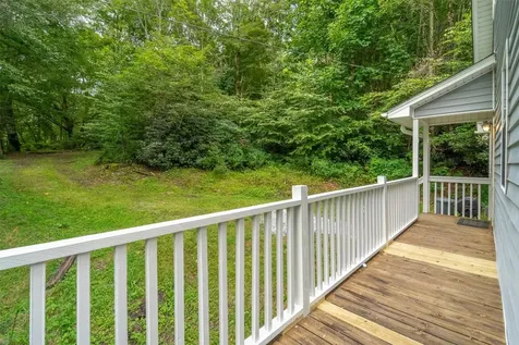 3558 N Norton Road Cullowhee NC 28723