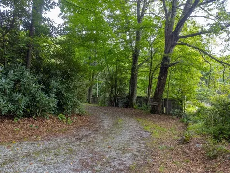 3558 N Norton Road Cullowhee NC 28723